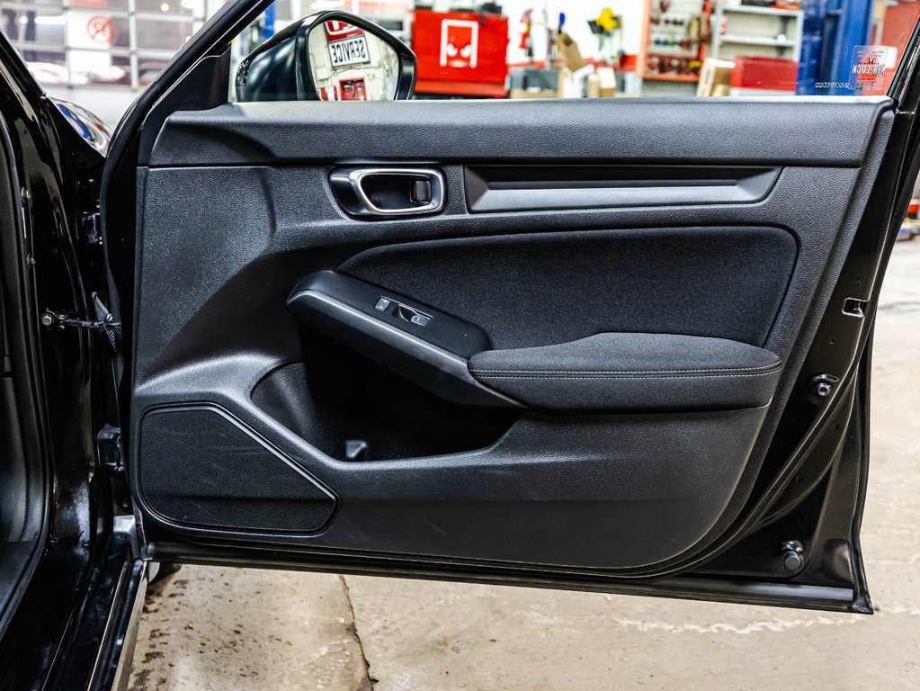 Honda Civic LX 2025 à , Québec - 16 - w1024h768px