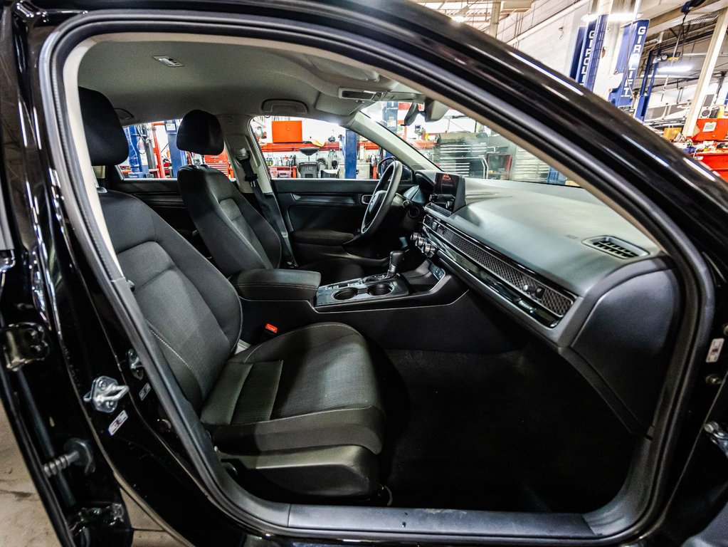 Honda Civic LX 2025 à , Québec - 17 - w1024h768px