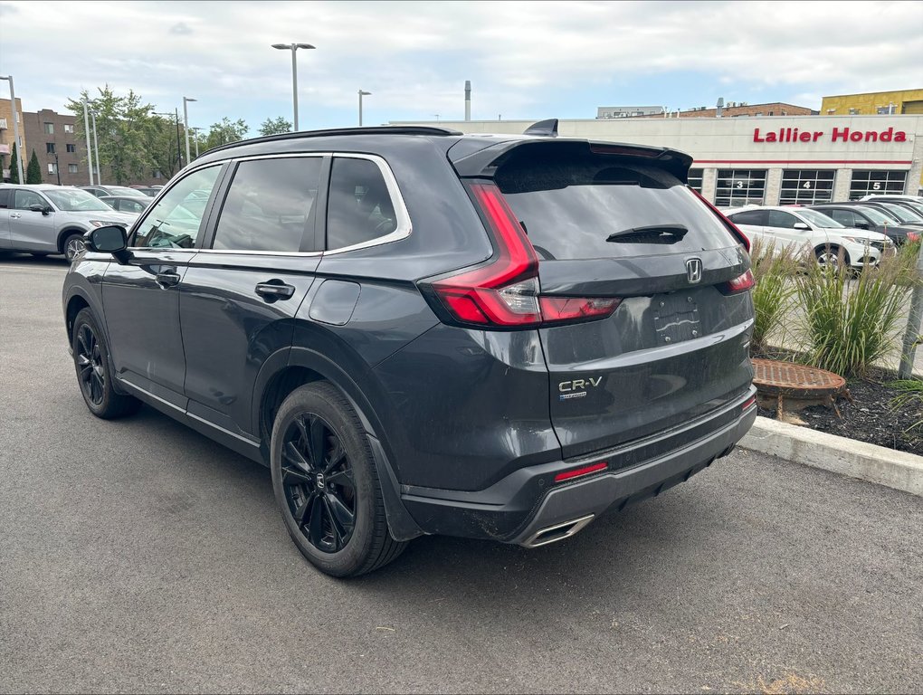 2023  CR-V HYBRID Touring in , Quebec - 4 - w1024h768px