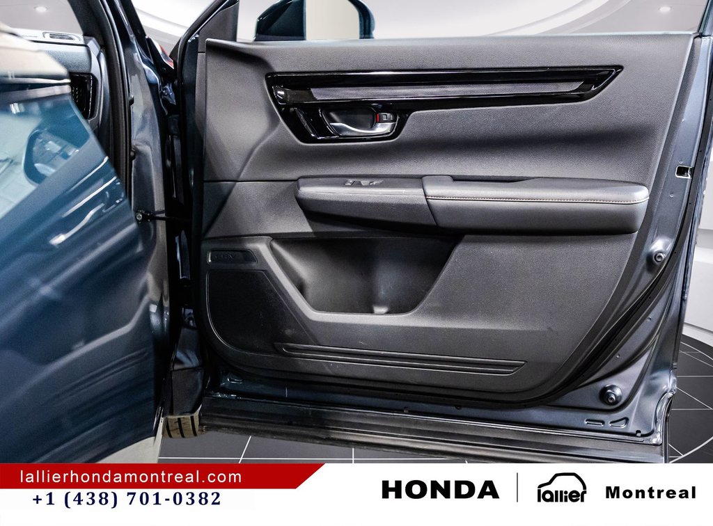 2023 Honda CR-V Hybrid Touring in Montréal, Quebec - 19 - w1024h768px