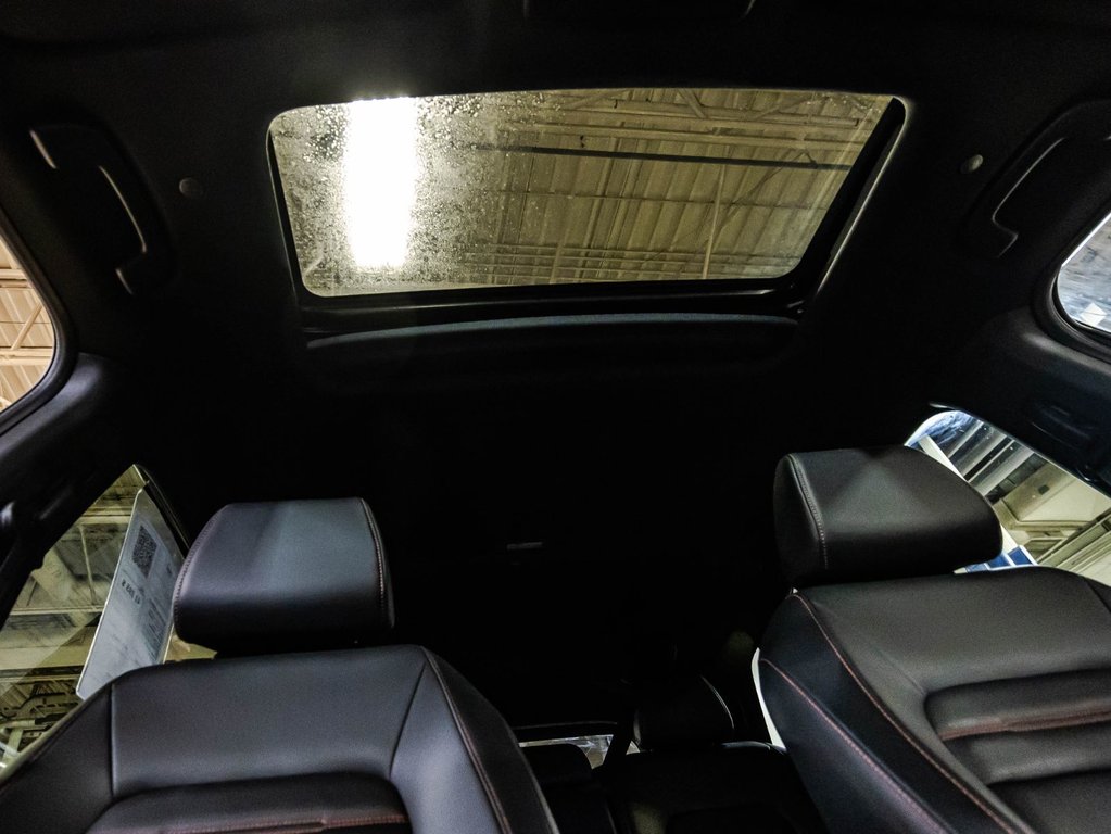 Honda CR-V Hybrid Touring 2024 à Montréal, Québec - 20 - w1024h768px