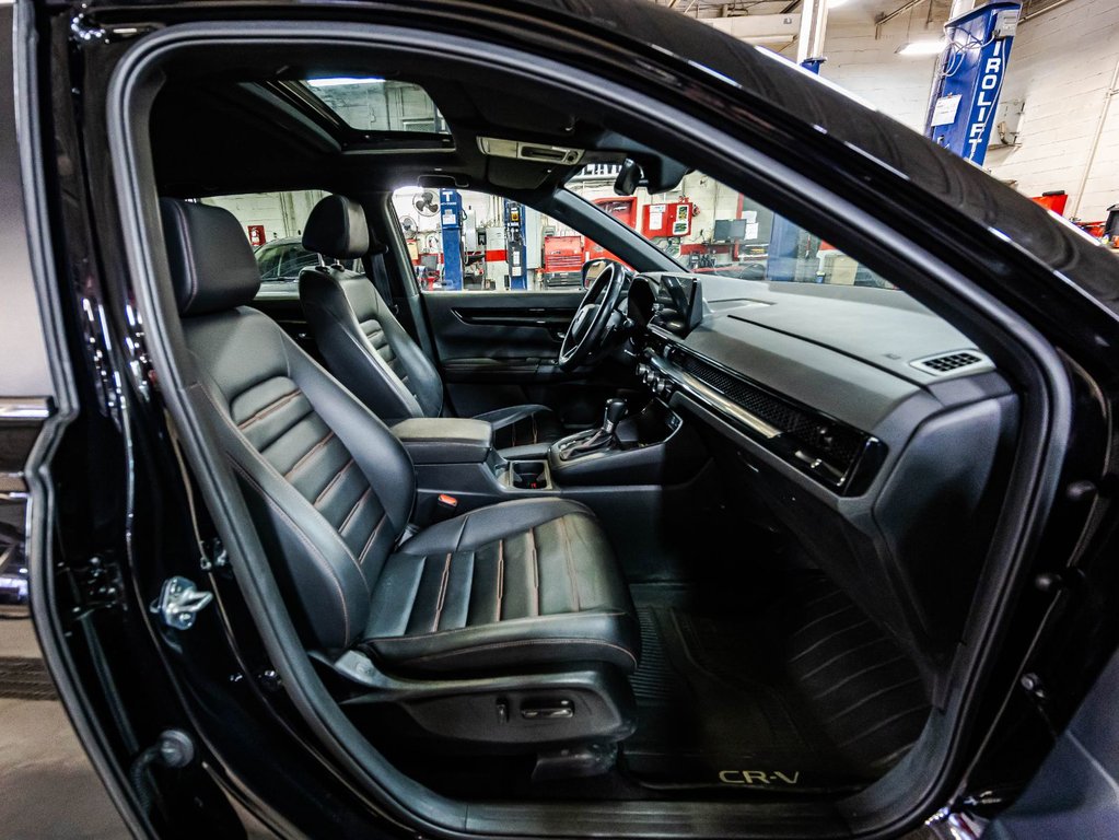 2024 Honda CR-V Hybrid Touring in Montréal, Quebec - 19 - w1024h768px