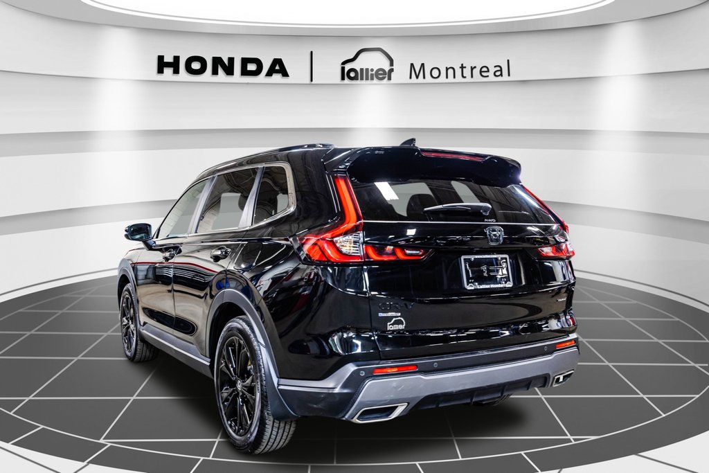 2025 Honda CR-V HYBRID TOURING in Montréal, Quebec - 5 - w1024h768px