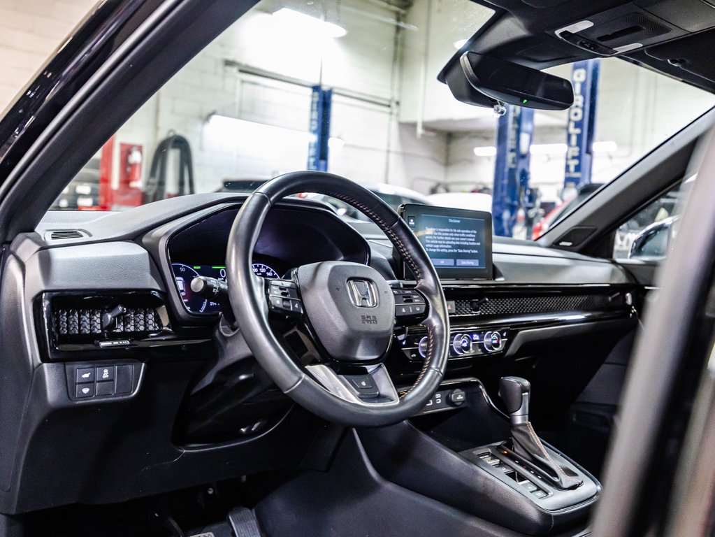 2025 Honda CR-V HYBRID TOURING in Montréal, Quebec - 22 - w1024h768px
