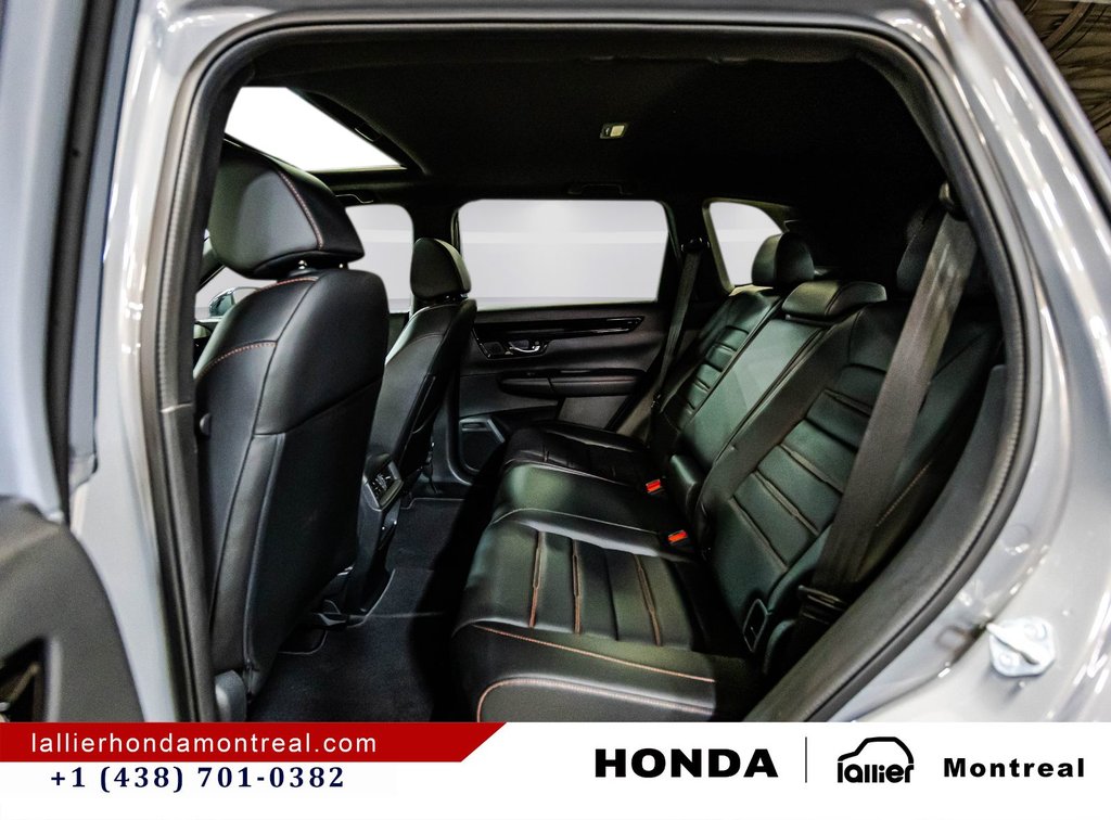 2025 Honda CR-V Hybrid Touring in Montréal, Quebec - 14 - w1024h768px