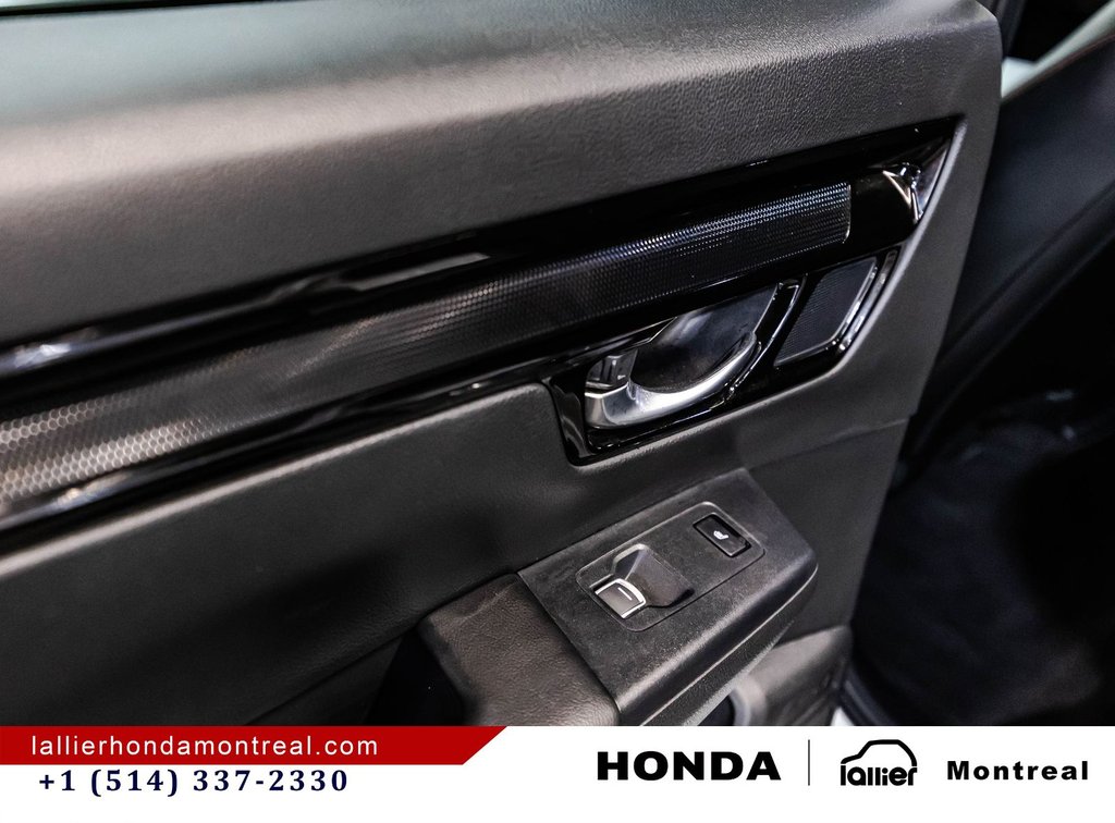 Honda CR-V Hybrid Touring 2025 à Montréal, Québec - 12 - w1024h768px