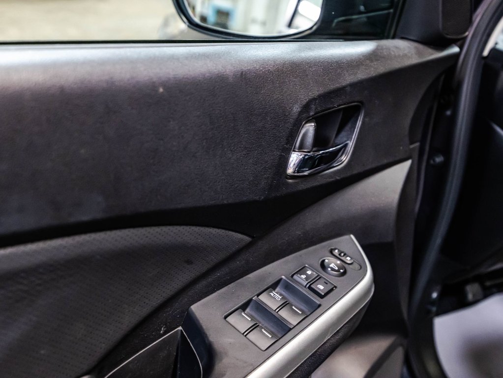 Honda CR-V EX-L 2016 à , Québec - 12 - w1024h768px