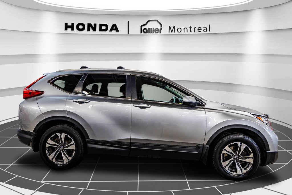 2017 Honda CR-V LX in Montréal, Quebec - 8 - w1024h768px