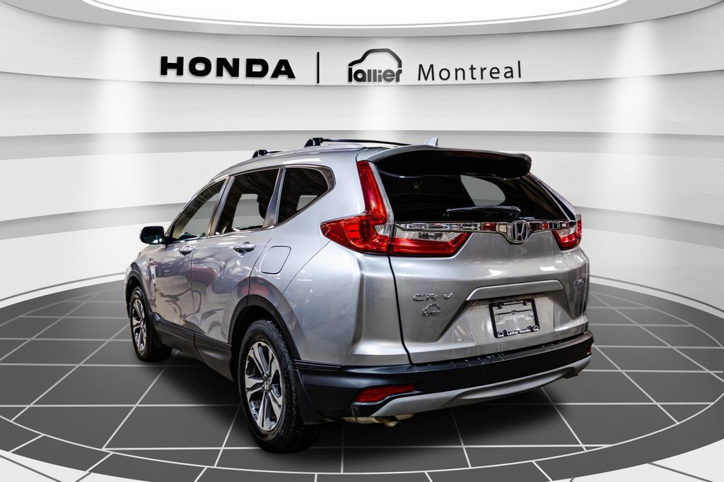 2017 Honda CR-V LX in Montréal, Quebec - 5 - w1024h768px