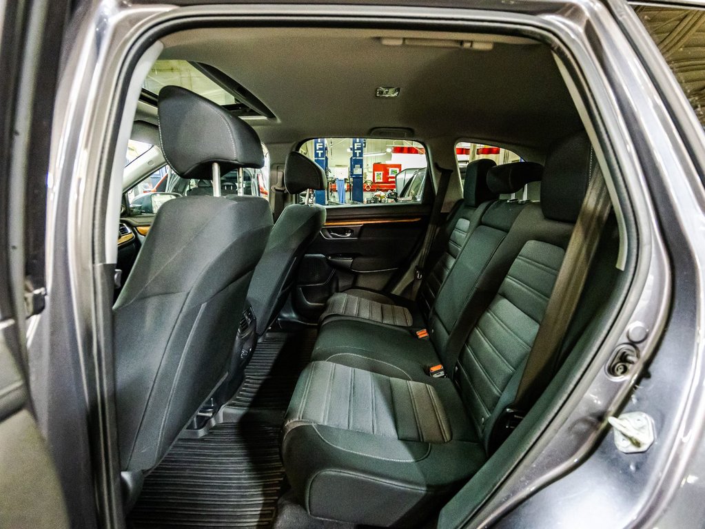 2017 Honda CR-V EX in Montréal, Quebec - 13 - w1024h768px