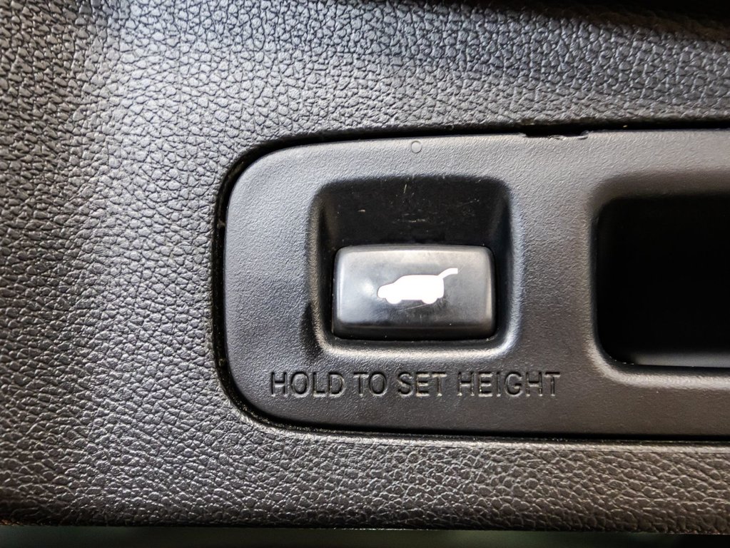 2017 Honda CR-V EX-L in Montréal, Quebec - 16 - w1024h768px
