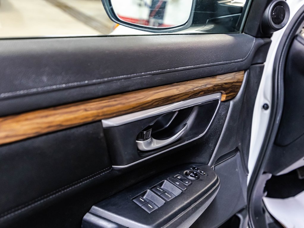 Honda CR-V EX 2017 à , Québec - 11 - w1024h768px