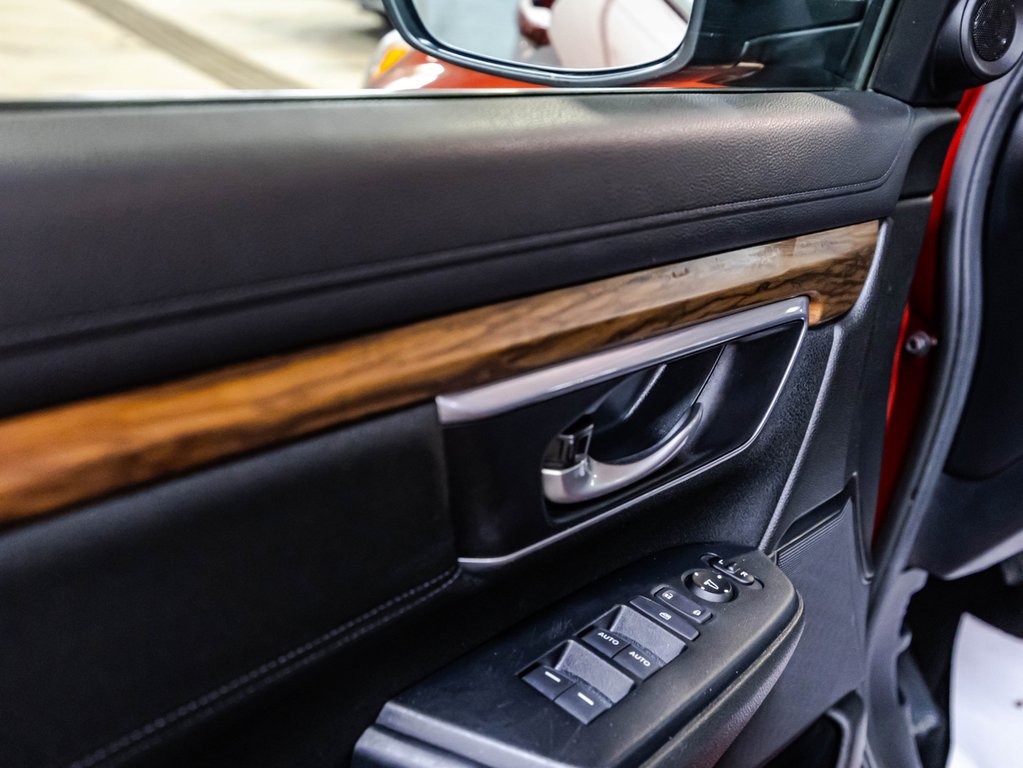 Honda CR-V EX 2017 à , Québec - 11 - w1024h768px