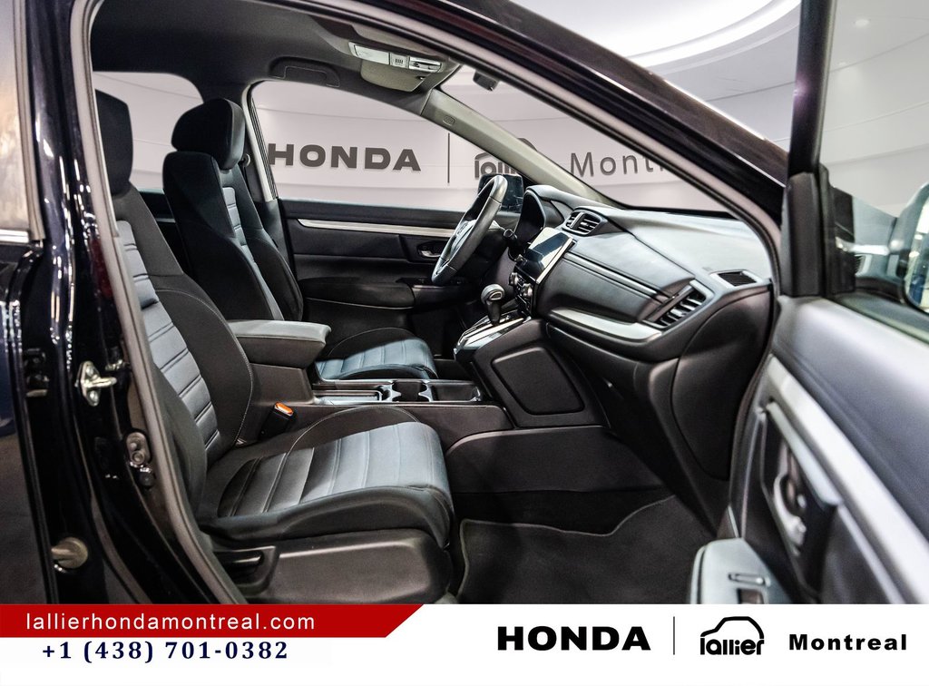 2017 Honda CR-V LX in Montréal, Quebec - 17 - w1024h768px