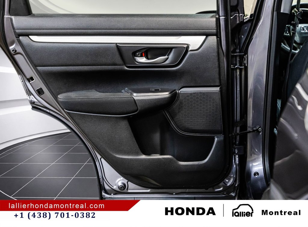 Honda CR-V LX 2017 à Montréal, Québec - 12 - w1024h768px
