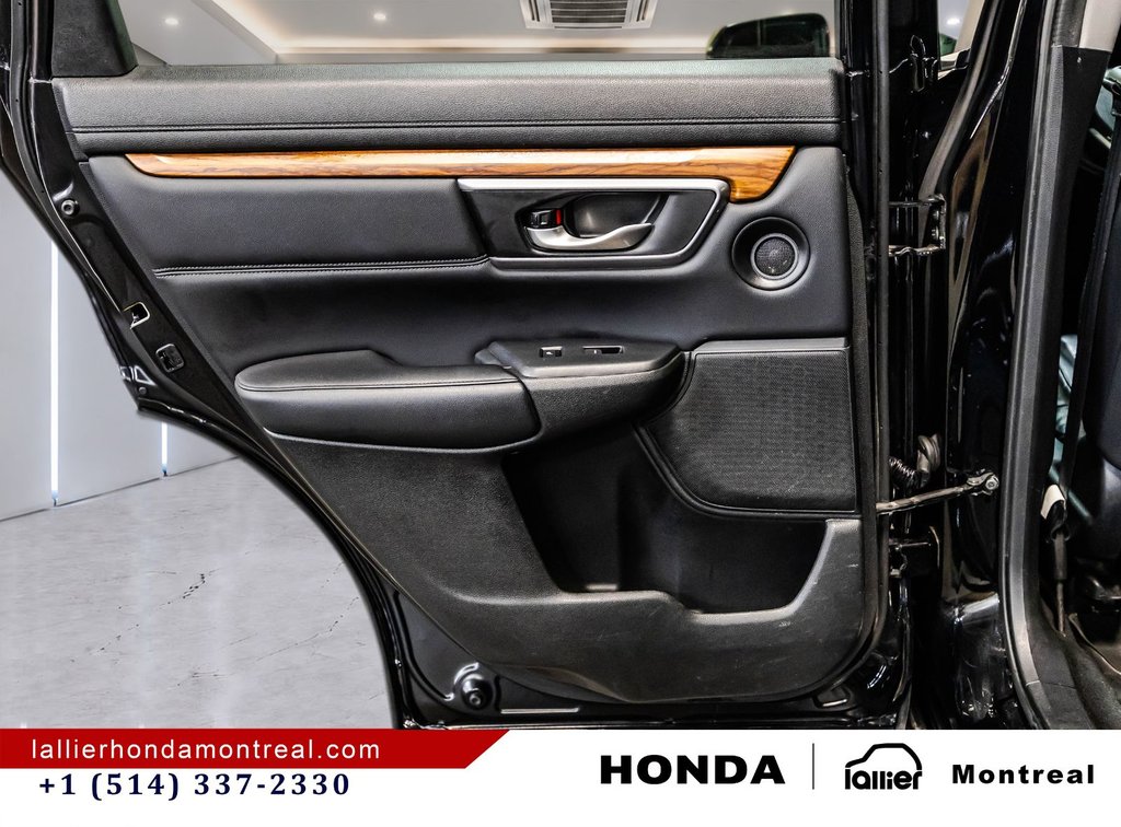 2017 Honda CR-V EX-L in Montréal, Quebec - 13 - w1024h768px