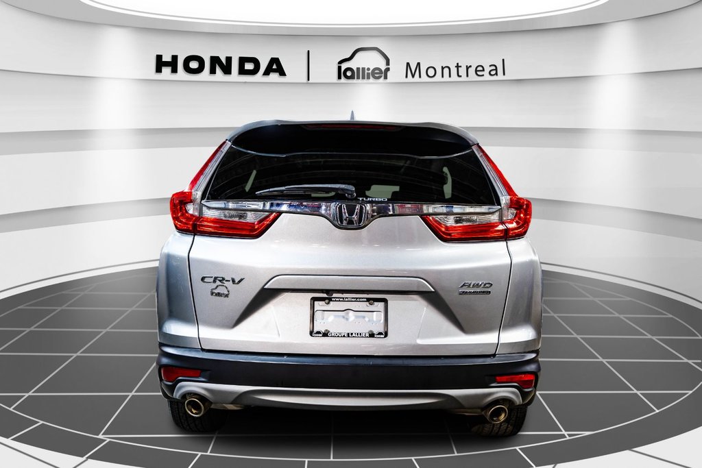 2018 Honda CR-V Touring in Montréal, Quebec - 6 - w1024h768px