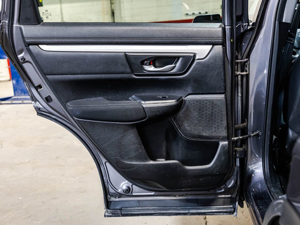 2018 Honda CR-V LX in , Quebec - 12 - w1024h768px