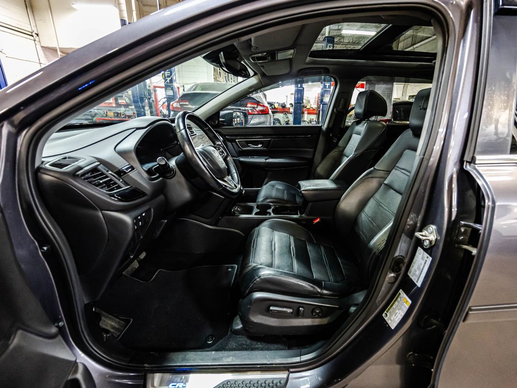 2018 Honda CR-V Touring in , Quebec - 21 - w1024h768px