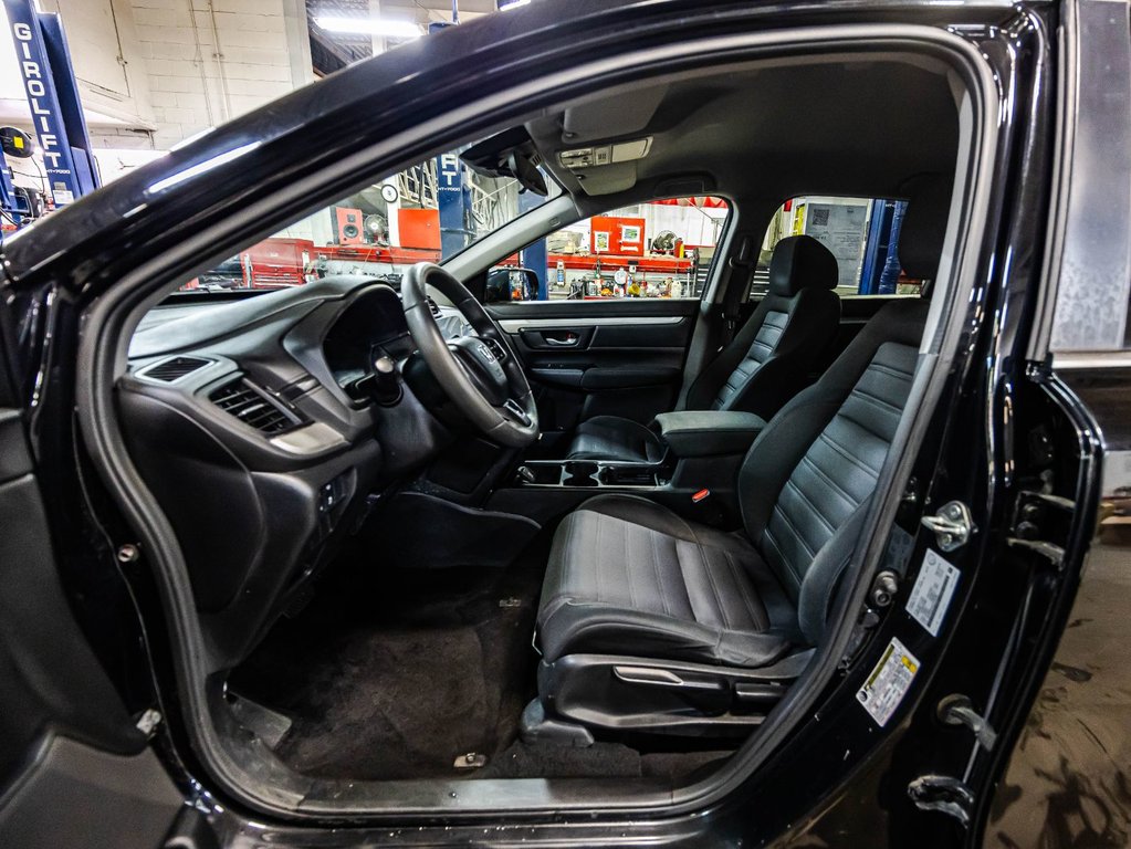 2018 Honda CR-V LX in Montréal, Quebec - 18 - w1024h768px