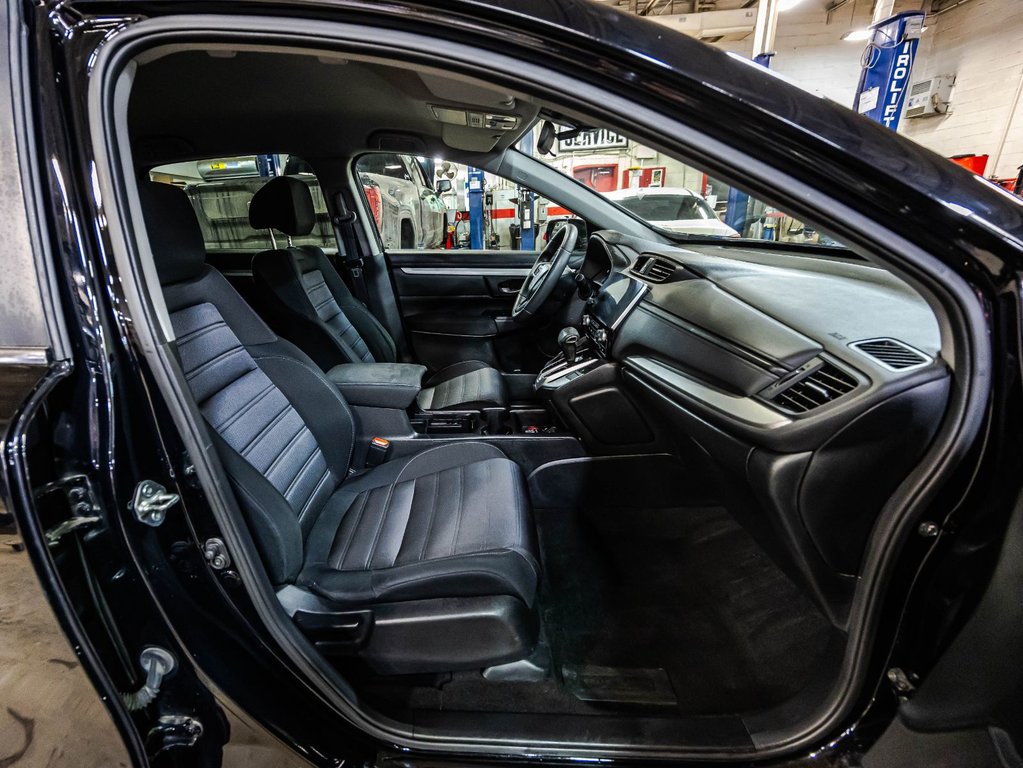 2018 Honda CR-V LX in Montréal, Quebec - 17 - w1024h768px