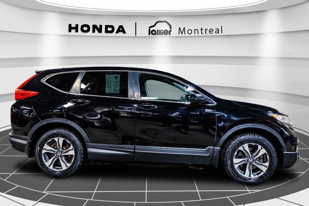 2018 Honda CR-V LX in Montréal, Quebec - 8 - w1024h768px