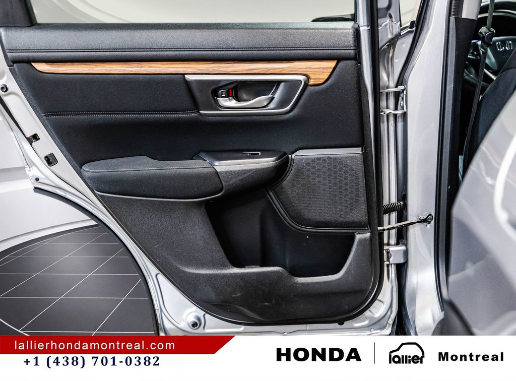 Honda CR-V EX 2018 à Montréal, Québec - 12 - w1024h768px