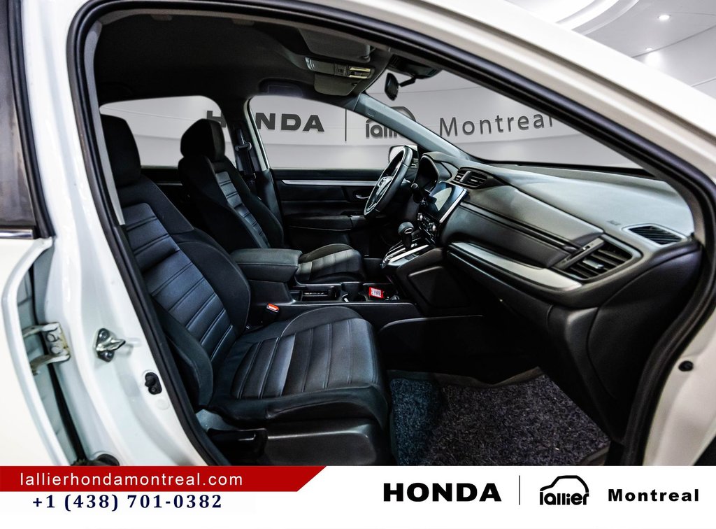 2018 Honda CR-V LX in Montréal, Quebec - 17 - w1024h768px