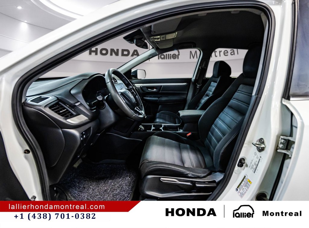 2018 Honda CR-V LX in Montréal, Quebec - 18 - w1024h768px