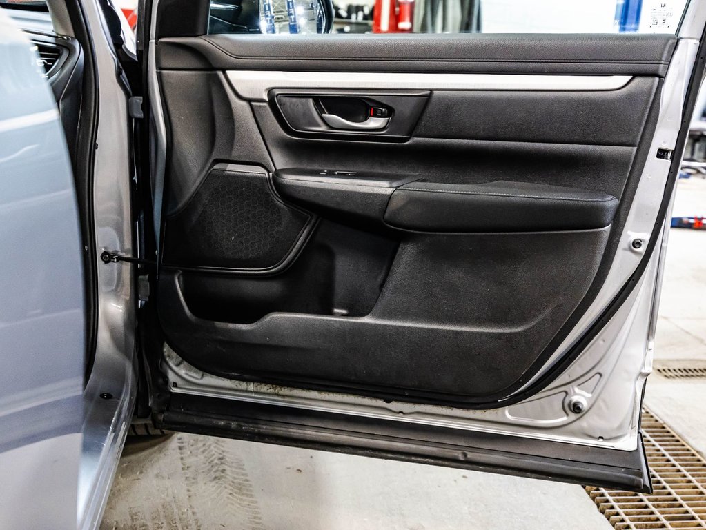 Honda CR-V LX 2019 à , Québec - 16 - w1024h768px