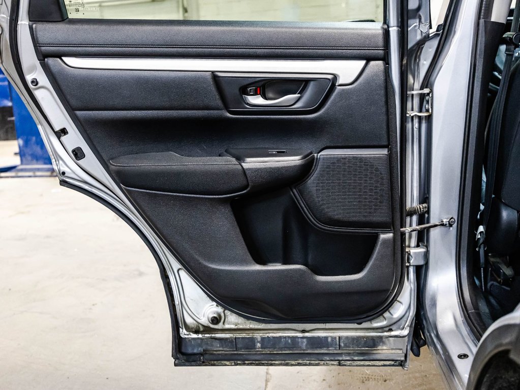 Honda CR-V LX 2019 à , Québec - 12 - w1024h768px