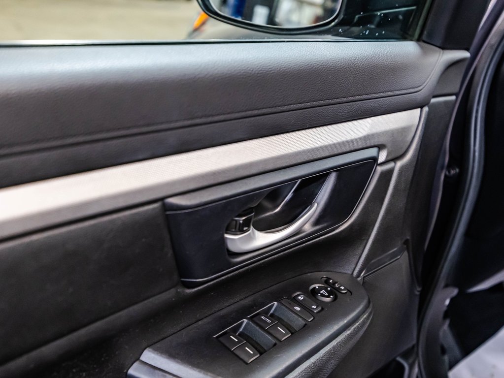 Honda CR-V LX 2019 à Montréal, Québec - 11 - w1024h768px