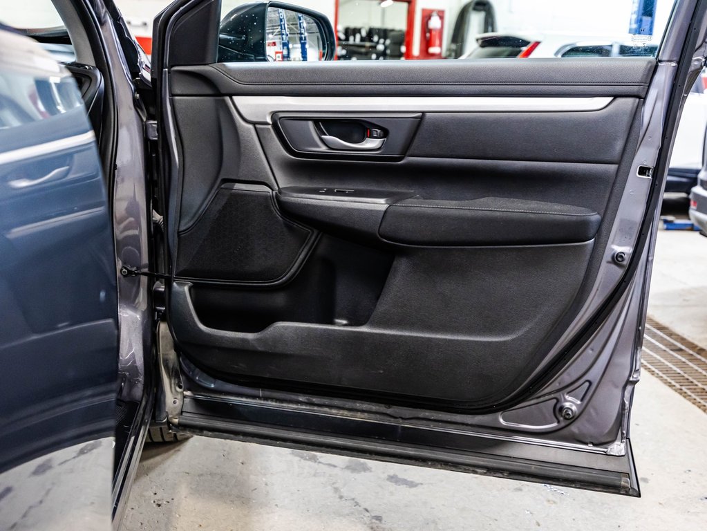 Honda CR-V LX 2019 à Montréal, Québec - 16 - w1024h768px