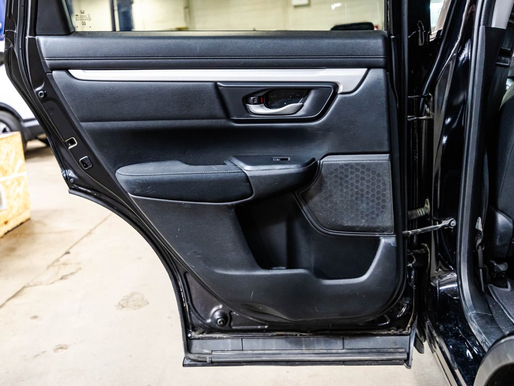 Honda CR-V LX 2019 à , Québec - 12 - w1024h768px