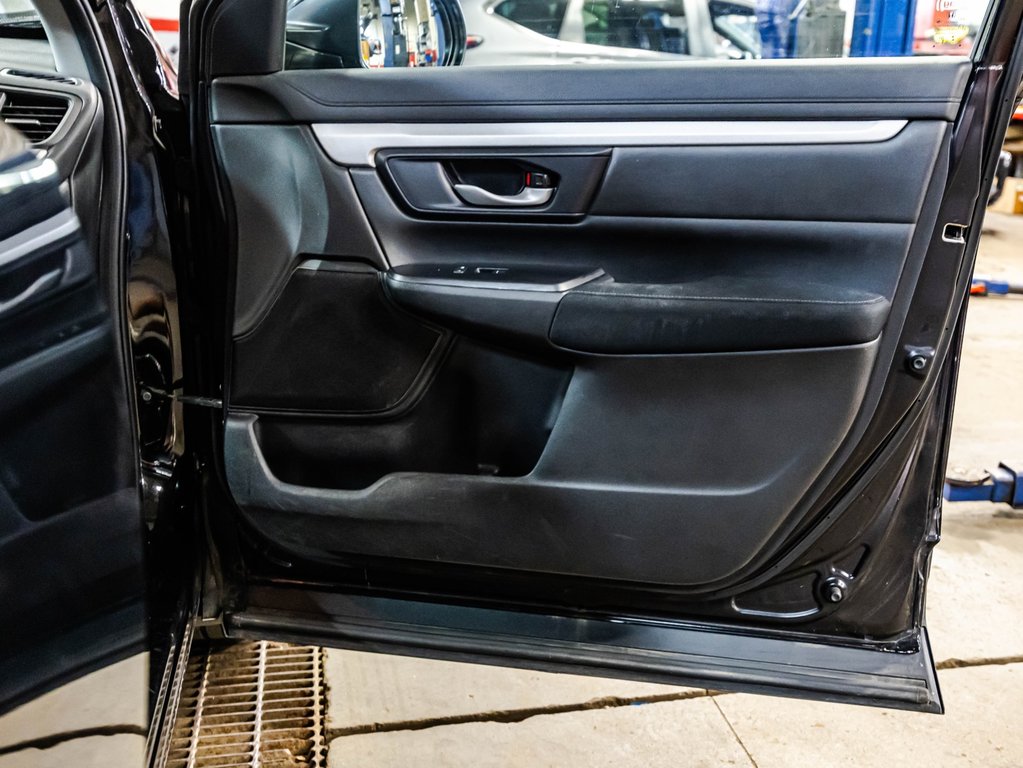 Honda CR-V LX 2019 à , Québec - 16 - w1024h768px