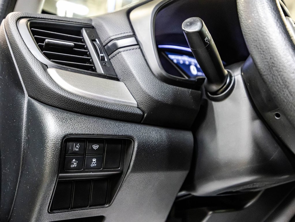 2019 Honda CR-V LX in Montréal, Quebec - 20 - w1024h768px
