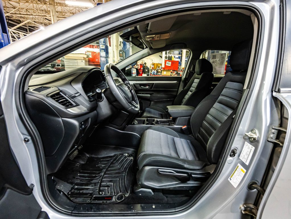 2019 Honda CR-V LX in Montréal, Quebec - 18 - w1024h768px