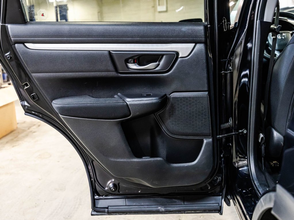 Honda CR-V LX 2019 à Montréal, Québec - 12 - w1024h768px
