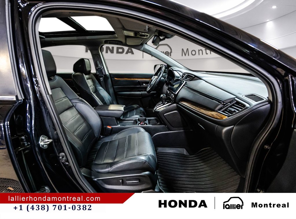 Honda CR-V Touring 2019 à Montréal, Québec - 19 - w1024h768px