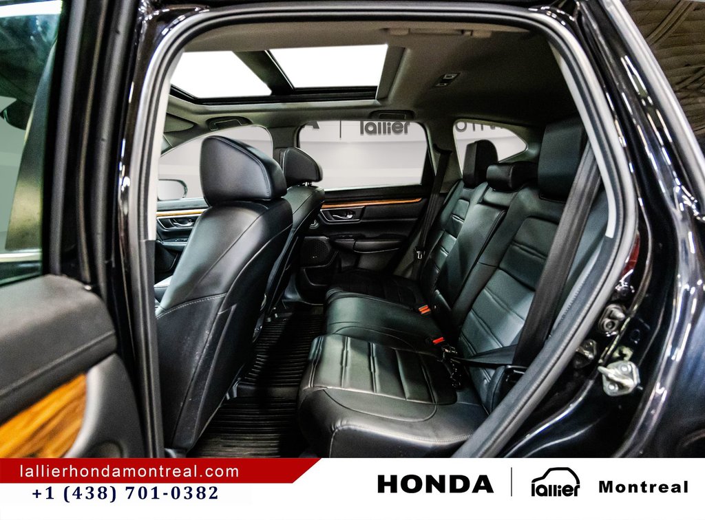 Honda CR-V Touring 2019 à Montréal, Québec - 14 - w1024h768px