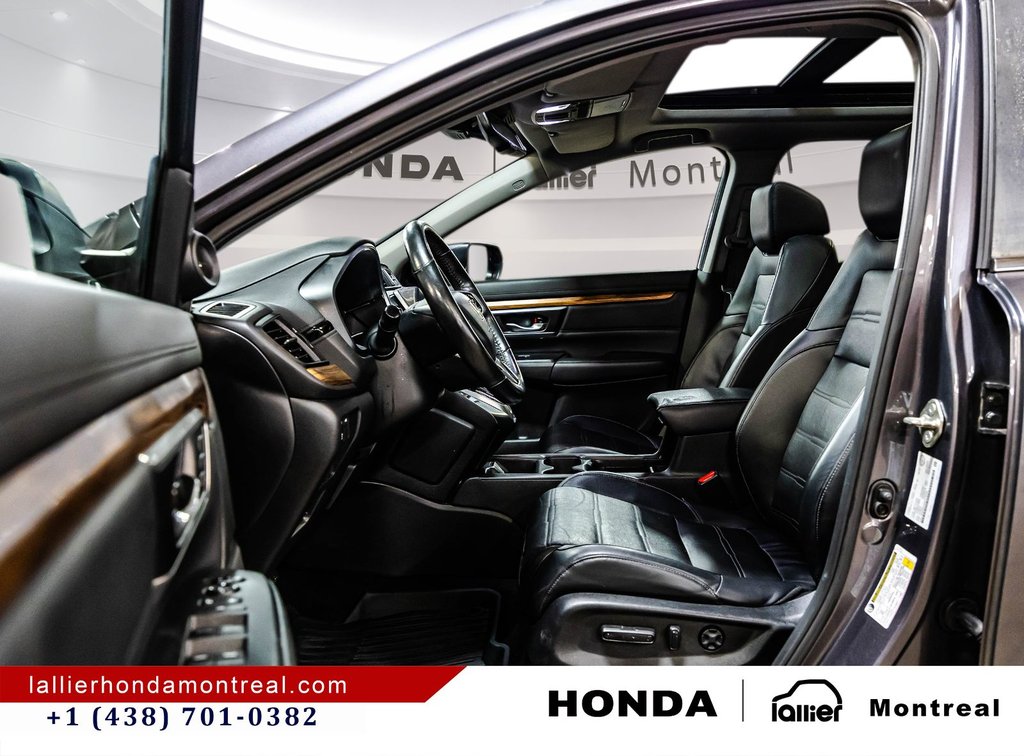 Honda CR-V Touring 2019 à Montréal, Québec - 20 - w1024h768px