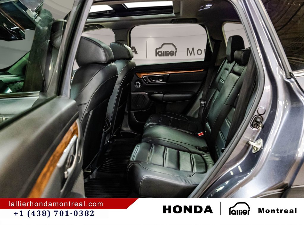 Honda CR-V Touring 2019 à Montréal, Québec - 13 - w1024h768px