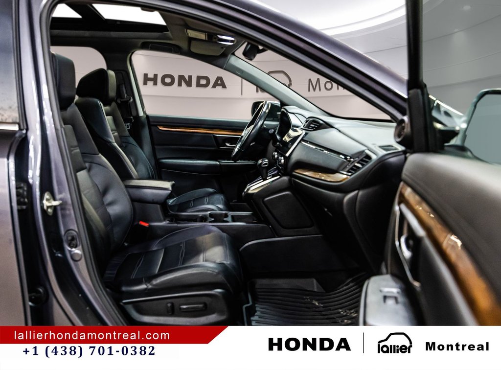 Honda CR-V Touring 2019 à Montréal, Québec - 18 - w1024h768px