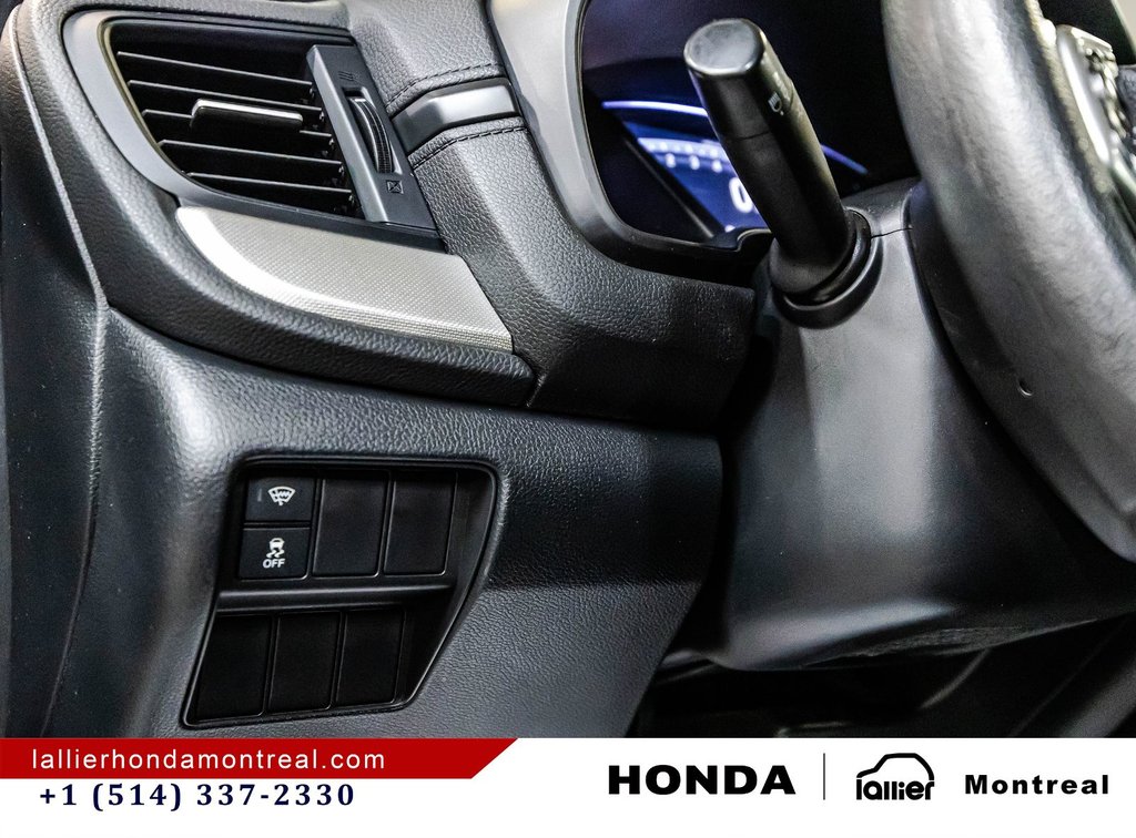 2019 Honda CR-V LX in Montréal, Quebec - 20 - w1024h768px