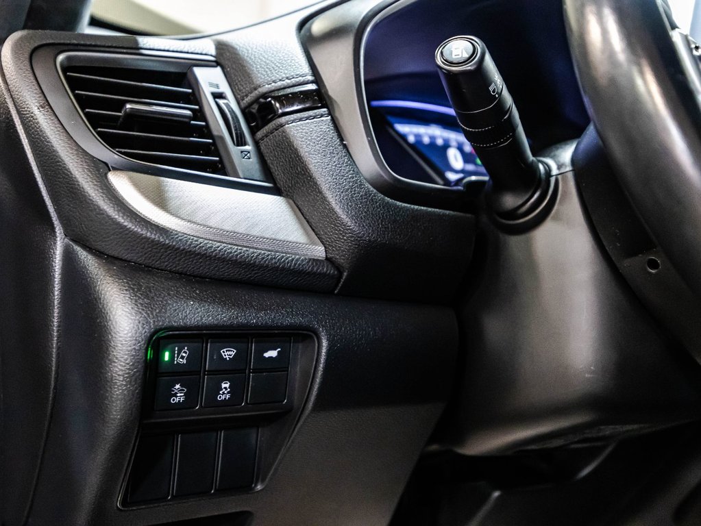 2020 Honda CR-V Sport in Montréal, Quebec - 22 - w1024h768px