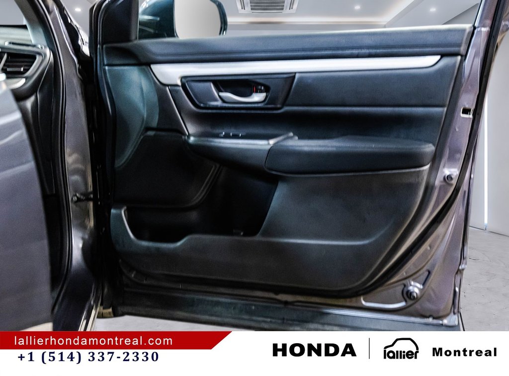 2020 Honda CR-V LX in Montréal, Quebec - 16 - w1024h768px