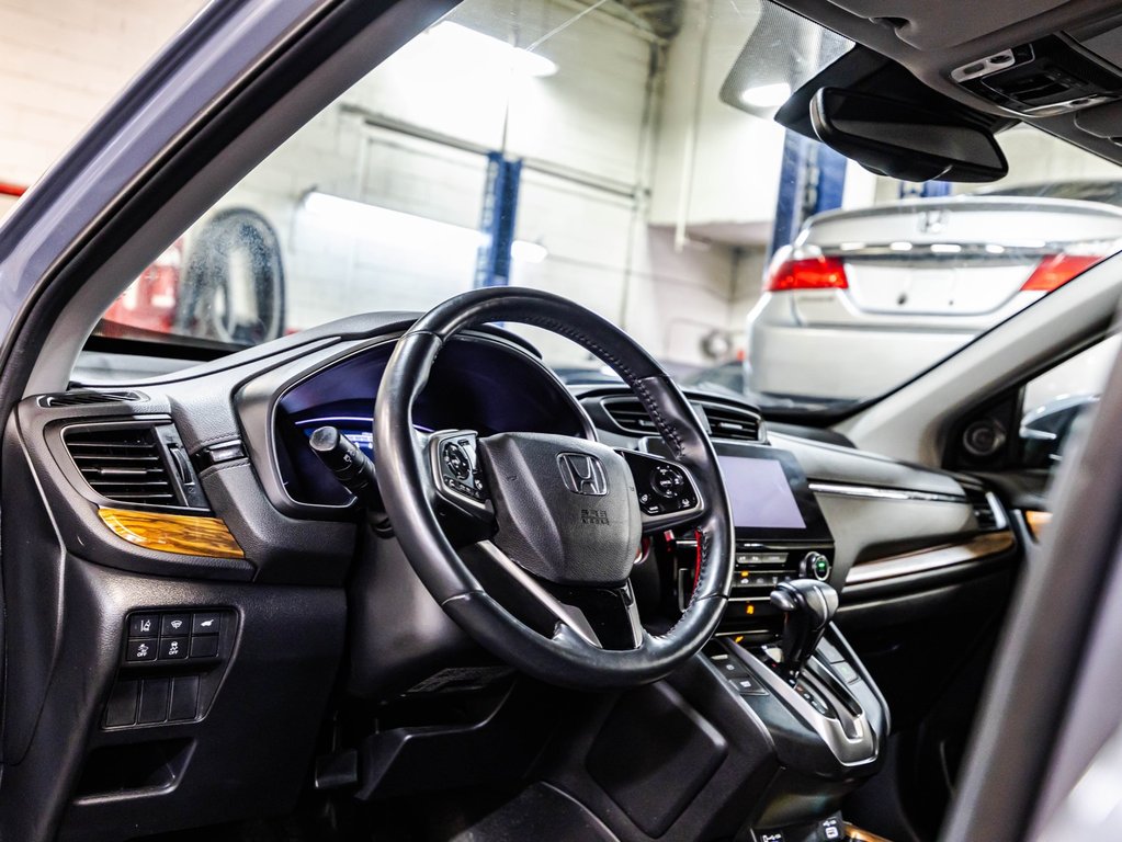 2021 Honda CR-V TOURING in Montréal, Quebec - 22 - w1024h768px