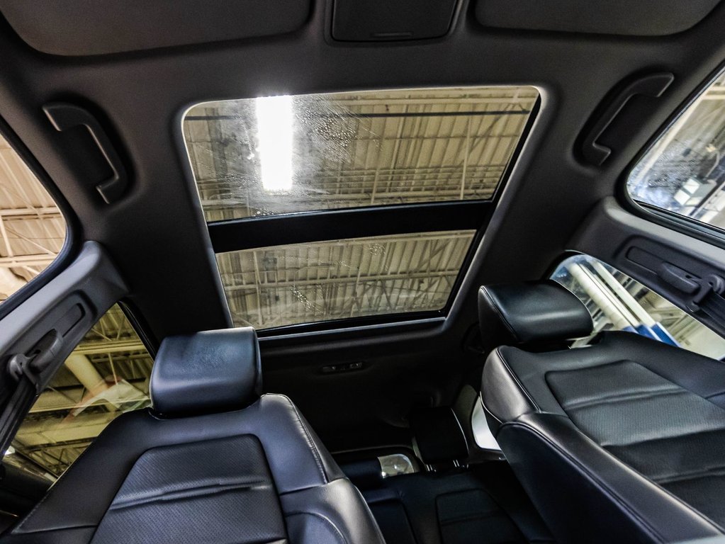 2021 Honda CR-V TOURING in Montréal, Quebec - 20 - w1024h768px