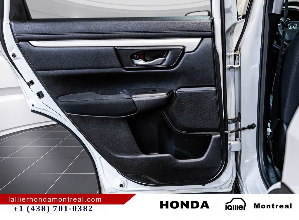 2021 Honda CR-V LX in Montréal, Quebec - 12 - w1024h768px