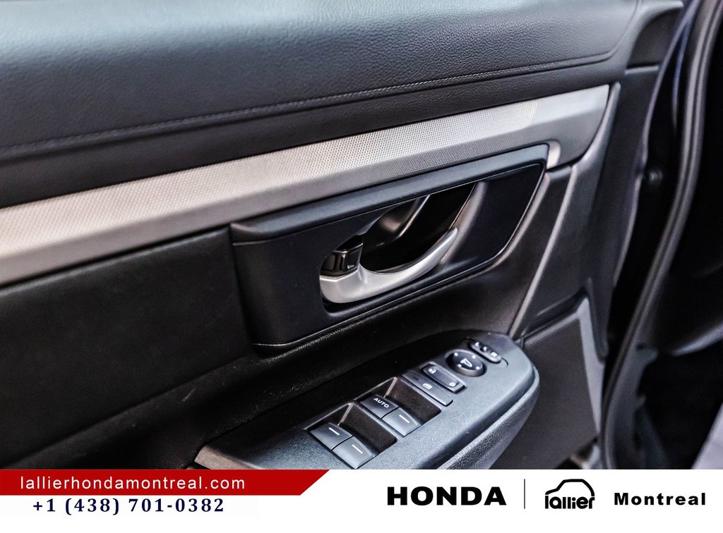 2021 Honda CR-V LX in Montréal, Quebec - 11 - w1024h768px